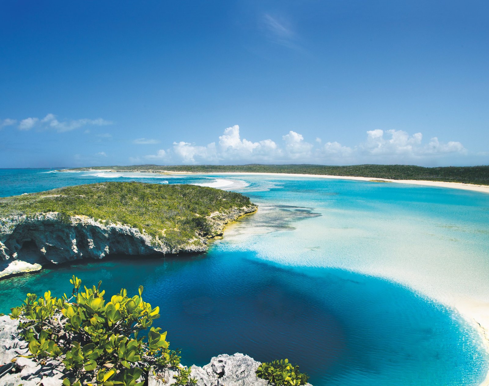 Dean's Blue Hole, Long Island